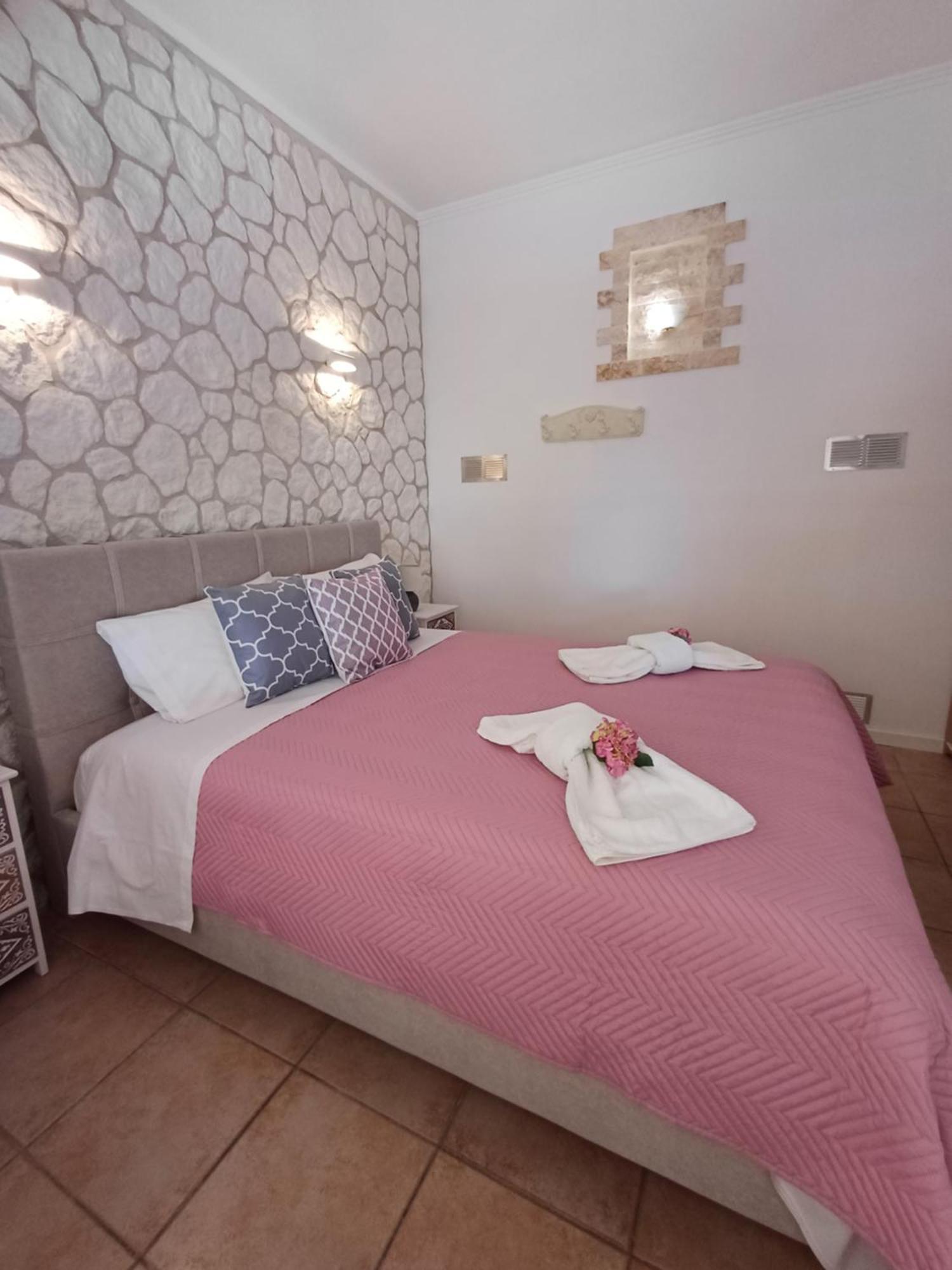 Kiki'S Apartments Барбати Экстерьер фото