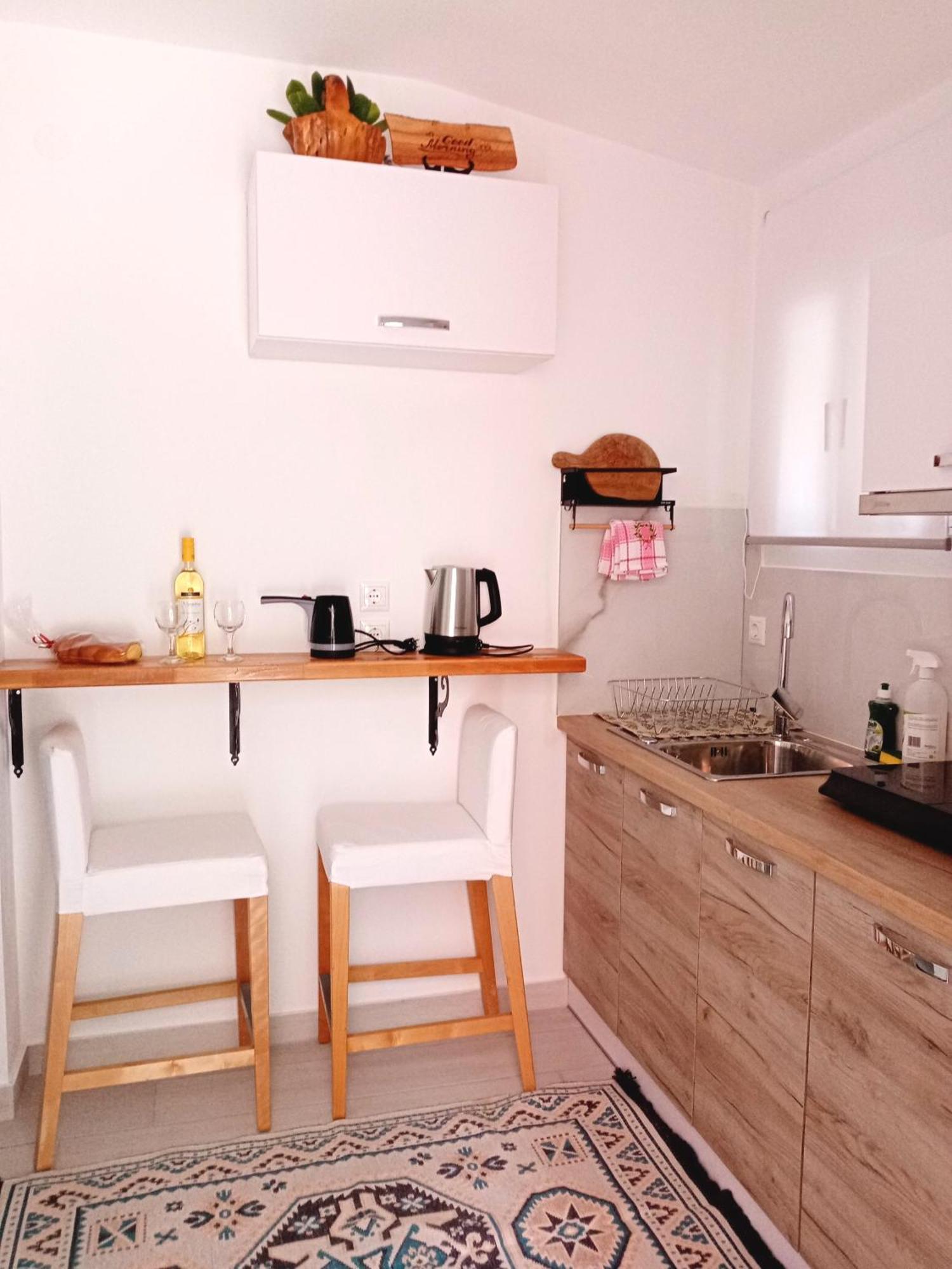 Kiki'S Apartments Барбати Экстерьер фото