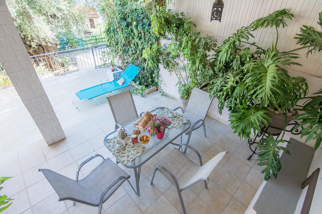 Kiki'S Apartments Барбати Экстерьер фото